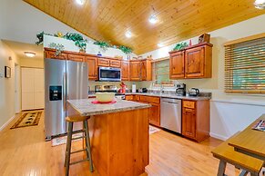 Quiet Murphy Hideaway w/ Decks & Outdoor Fireplace