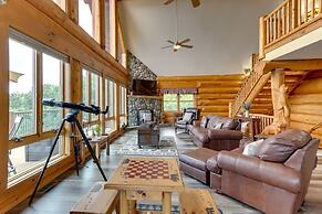 Murphy Cabin w/ Fire Pit & Mountain Views!