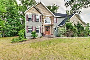 Woodsy Ballston Spa Home: 4 Mi to State Park!