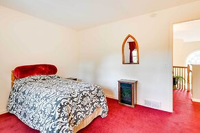 Woodsy Ballston Spa Home: 4 Mi to State Park!