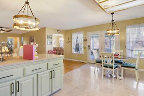 Spacious Murphy Home w/ Game Room + Fire Pit!