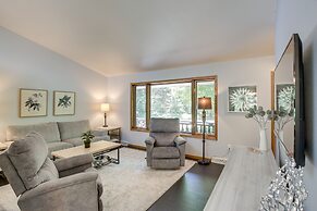 Secluded Wautoma Home w/ Fire Pit!