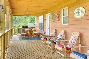 North Carolina Cabin - Pool Table & Mountain Views