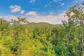 North Carolina Cabin - Pool Table & Mountain Views
