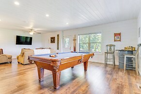 North Carolina Cabin - Pool Table & Mountain Views