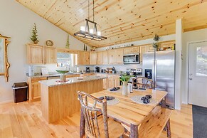 North Carolina Cabin - Pool Table & Mountain Views
