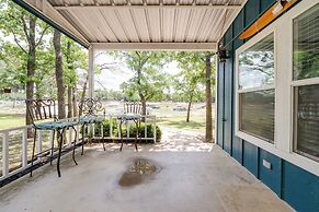 Yard, Dock & Boat Slip: Lake Bridgeport Cabin!