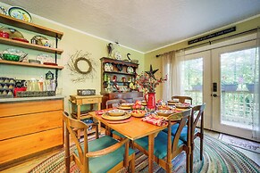 Fire Pit & Mtn Views: North Carolina Abode!