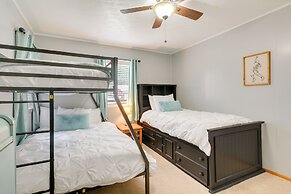 Rogers Vacation Rental ~ 7 Mi to Downtown