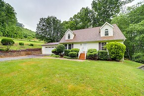 Arden Home w/ Private Hot Tub ~ 17 Mi to Asheville