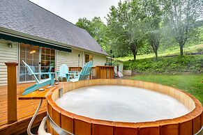 Arden Home w/ Private Hot Tub ~ 17 Mi to Asheville