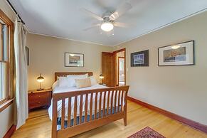 Ferndale Gem, Walk to Stores & Restaurants!