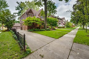 Ferndale Gem, Walk to Stores & Restaurants!