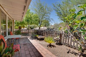 Green Valley Vacation Rental Apt w/ Patio & Grill!
