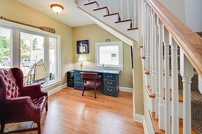 Gloucester Point Vacation Rental on York River!