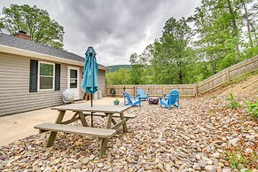 Cozy Home in Star Tannery w/ Private Backyard!