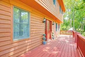 Mcgaheysville Home w/ Screened Porch & Gas Grill!