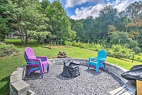 Maggie Valley Family Cabin w/ Porch & Fire Pit!