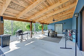 Scenic Bryson City Retreat w/ Direct Lake Access!