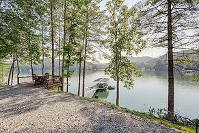 Scenic Bryson City Retreat w/ Direct Lake Access!