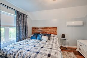 Scenic Bryson City Retreat w/ Direct Lake Access!