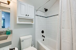 Scenic Bryson City Retreat w/ Direct Lake Access!