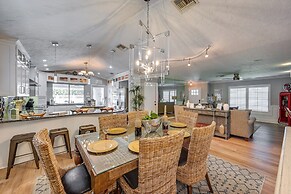 Naples Retreat With Private Pool & Spa!