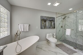 Naples Retreat With Private Pool & Spa!