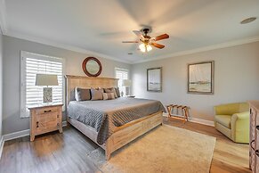 Naples Retreat With Private Pool & Spa!