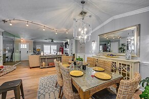 Naples Retreat With Private Pool & Spa!