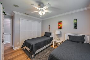 Naples Retreat With Private Pool & Spa!