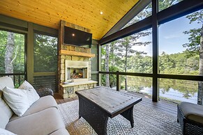 Grill + Water Views: Chinquapin Resort Home
