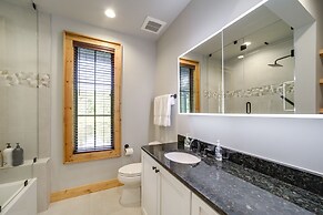 Grill + Water Views: Chinquapin Resort Home