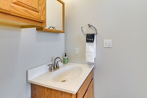 1 Mi to Wvu: Morgantown Apartment Near Hospitals