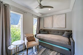 Luxury Naples Home w/ Private Pool ~ 1 Mi to Beach