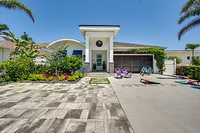 Luxury Naples Home w/ Private Pool ~ 1 Mi to Beach