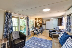 Edgemont Waterfront Cabin Rental w/ Beach Access!