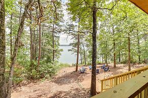 Edgemont Waterfront Cabin Rental w/ Beach Access!