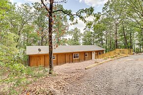 Edgemont Waterfront Cabin Rental w/ Beach Access!