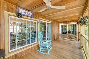 Edgemont Waterfront Cabin Rental w/ Beach Access!