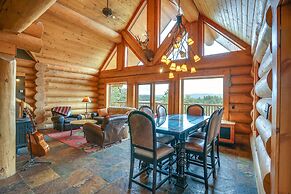 Dog-friendly Cabin on Private 45-acre Ranch!