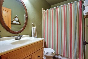 Log Cabin on Private 45-acre Ranch in Florissant!