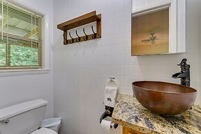 'skyview Retreat' Cabin w/ Mountain Views!