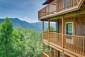 'skyview Retreat' Cabin w/ Mountain Views!