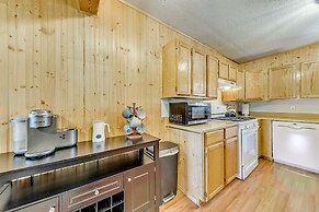Cloudcroft Mountain Retreat ~ 5 Mi to Skiing!