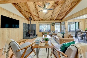 Cloudcroft Mountain Retreat ~ 5 Mi to Skiing!