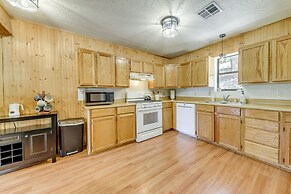 Cloudcroft Mountain Retreat ~ 5 Mi to Skiing!
