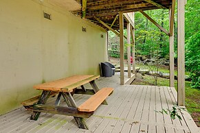 Peaceful Franklin Mountain Retreat w/ Deck