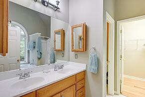 Peaceful Franklin Mountain Retreat w/ Deck