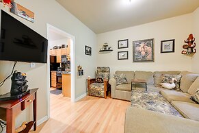 Peaceful Franklin Mountain Retreat w/ Deck